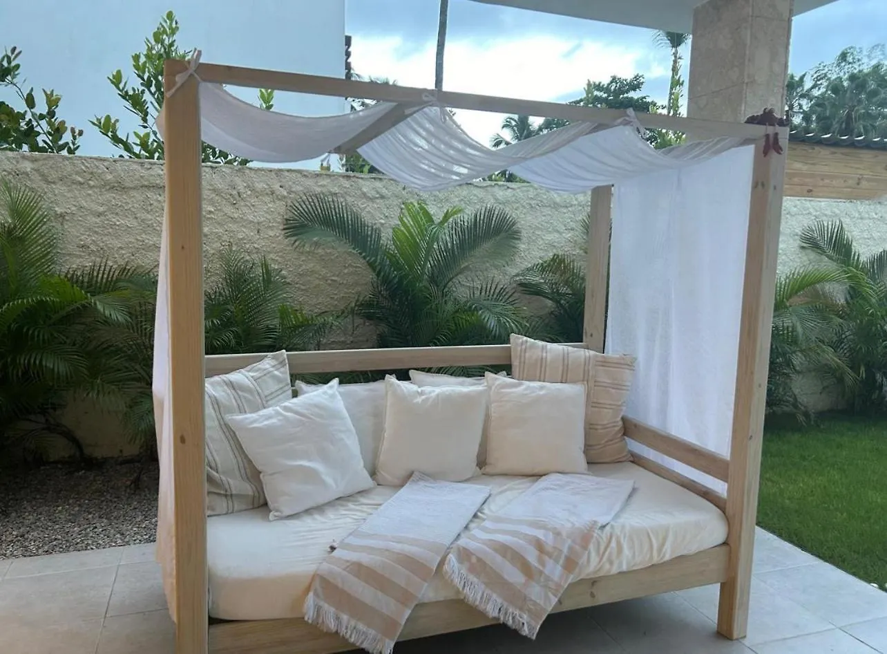Luxury Villa With Kitchen And Housekeeping Services, Private Pool, Beach In An Exclusive Residential Area Las Terrenas